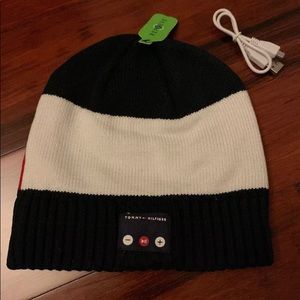 NEW Tommy Hilfiger Bluetooth beanie (Rare)